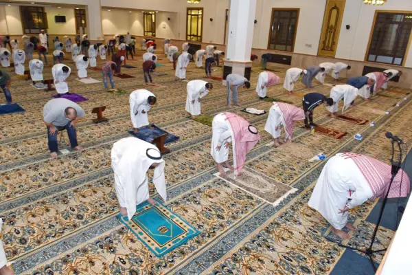 اقامه نماز در خواب