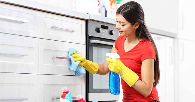 Droom over het schoonmaken van de keuken
