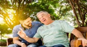 حلمت أن خالي مات وبكيت عليه بكاء شديد