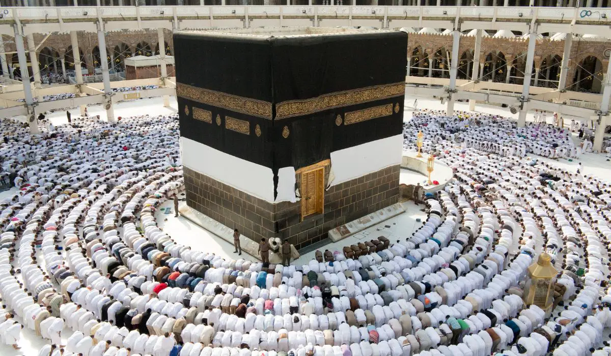 Сањати рушење Велике џамије у Меки - тумачење снова