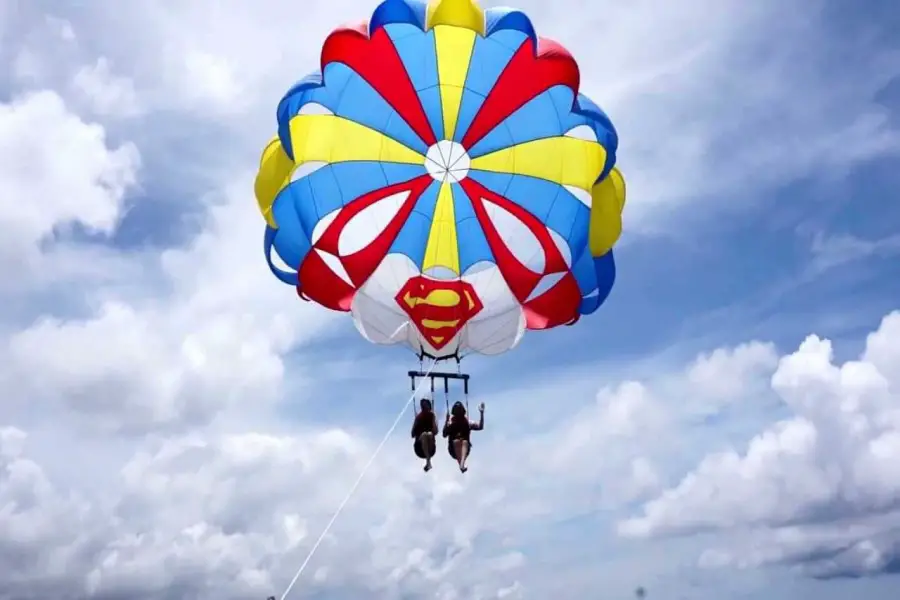 Parachute