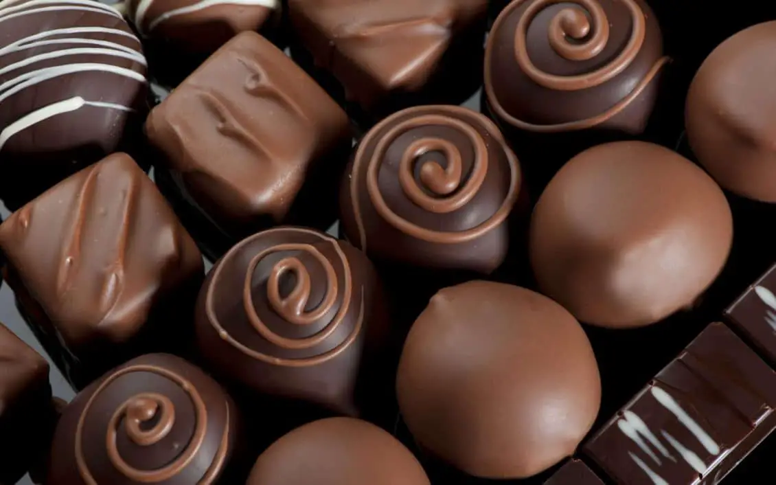 تفسير حلم الشوكولاتة للعزباء