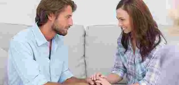 تفسير رؤية الحبيب في المنزل في المنام للعزباء