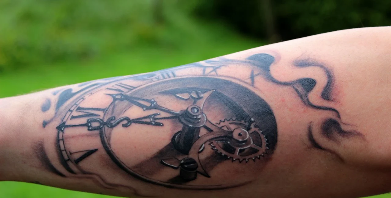 ماذا يعني الوشم في الحلم؟