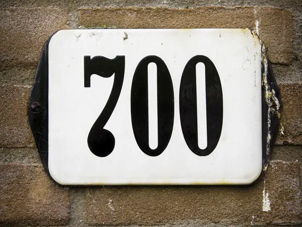 تفسير حلم 700 في المنام 