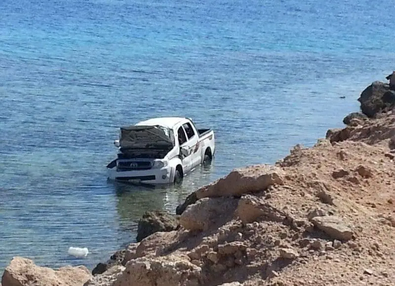 تفسير حلم السقوط بالسيارة في البحر