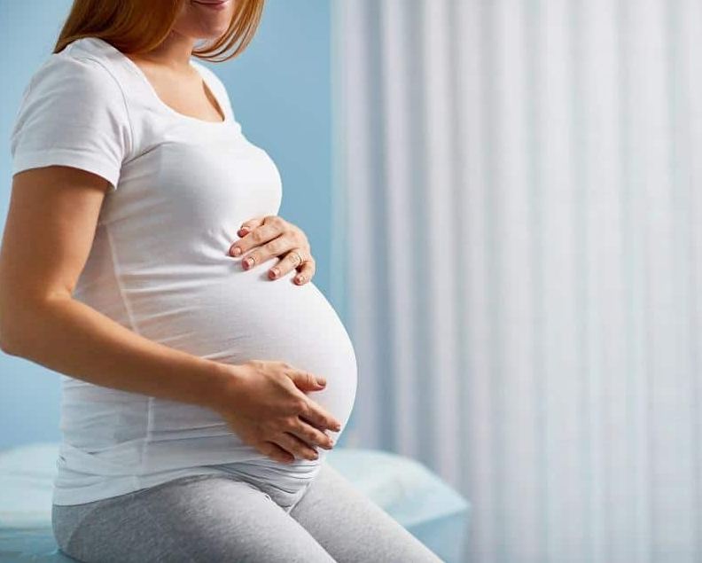 الحمل للعزباء في المنام لابن سيرين