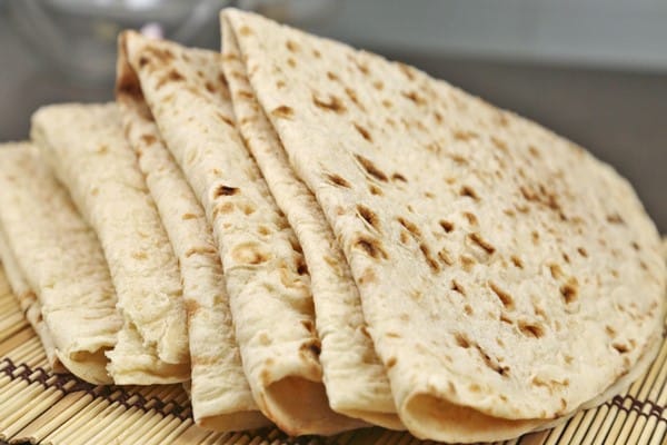 الخبز الكبير في المنام