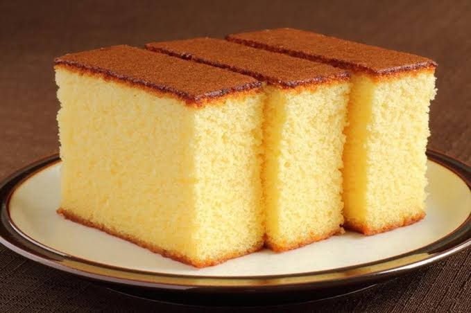 Ano ang hindi mo alam tungkol sa interpretasyon ng nakakakita ng cake sa isang panaginip para sa isang solong babae, ayon kay Ibn Sirin