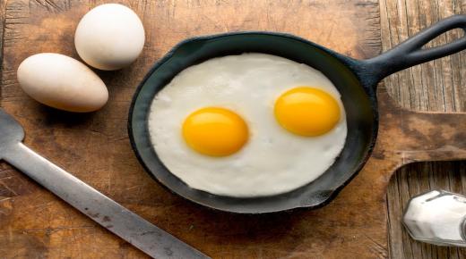 इब्न सिरिन द्वारा सपने में अंडे पकाने की व्याख्या