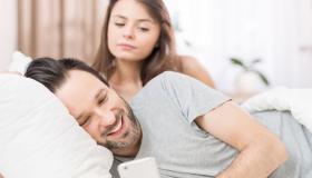 اگر خواب ببینم شوهرم جلوی چشمانم به من خیانت می کند چه؟