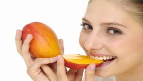 Mësoni për interpretimin e një ëndrre për të ngrënë mango sipas Ibn Sirin
