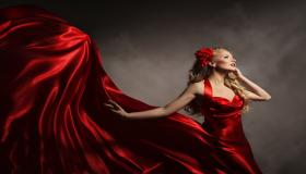 למד את הפירוש של חלומו של אבן סירין על השמלה האדומה