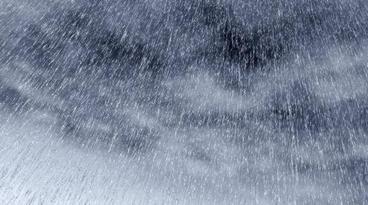 Τι είπε ο Ibn Sirin για την ερμηνεία του ονείρου της δυνατής βροχής;