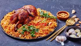 Interpretação de ver arroz e frango em sonho por Ibn Sirin