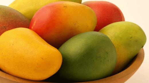 Nkọwa 20 kacha elu nke ịhụ ihe ọṅụṅụ mango na nrọ