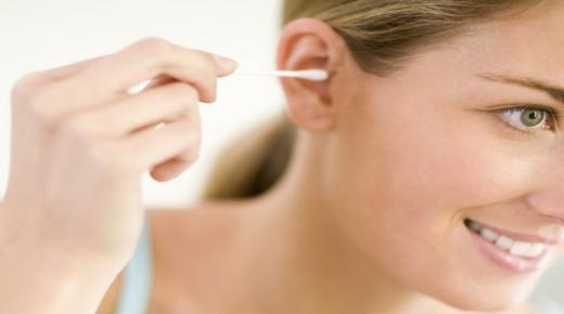7 دلالات لرؤية تنظيف الأذن في المنام لابن سيرين