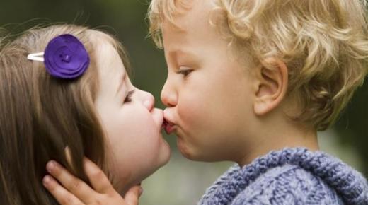 ما هو تفسير رؤية القبلة في المنام لابن سيرين؟