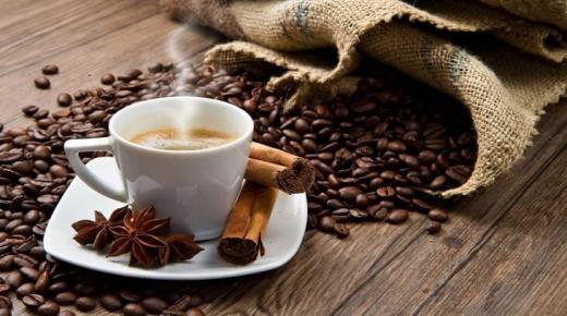 أهم 50 تفسير لحلم شرب القهوة للعزباء في المنام لابن سيرين