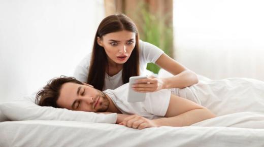 Tumačenje sna o mužu koji vara svoju ženu sa njenom prijateljicom