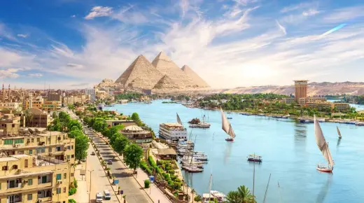ماهو تفسير حلم السفر إلى مصر في المنام للعزباء لإبن سيرين؟